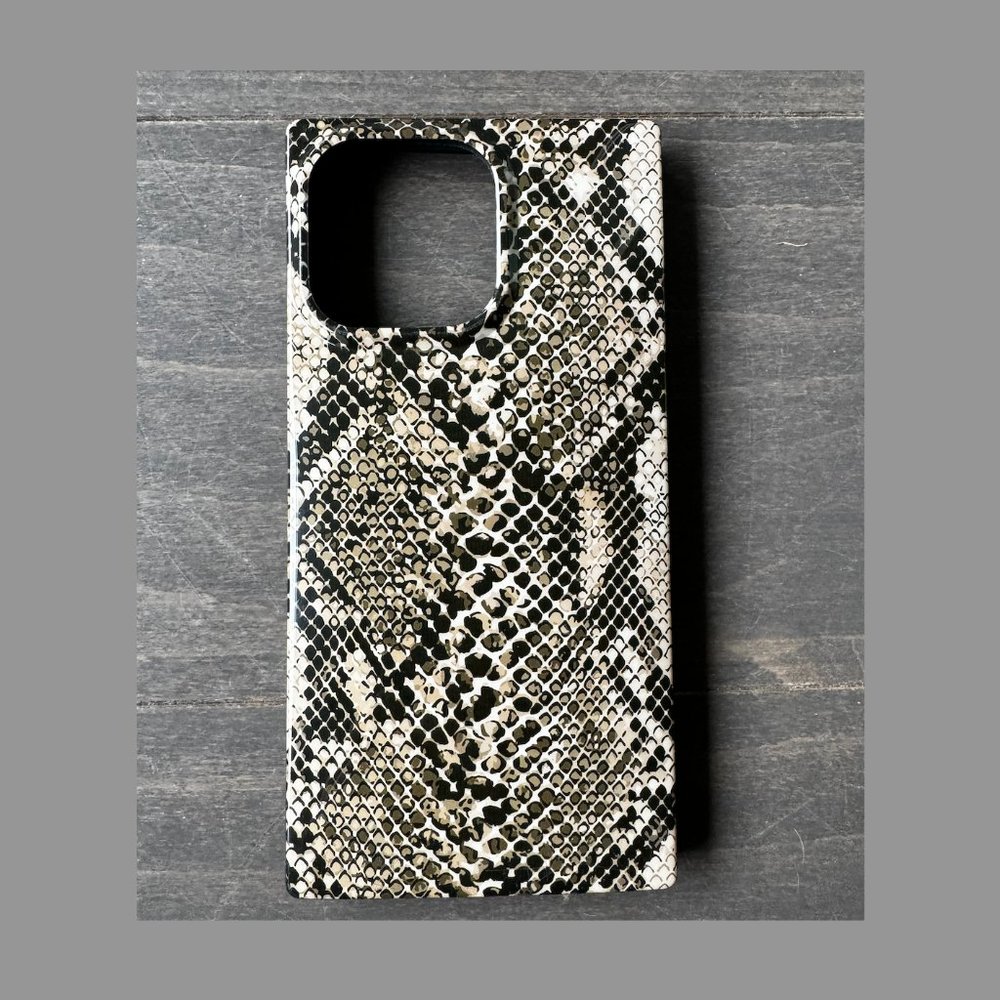 Flaunt Square iPhone 13 Pro Case - Python